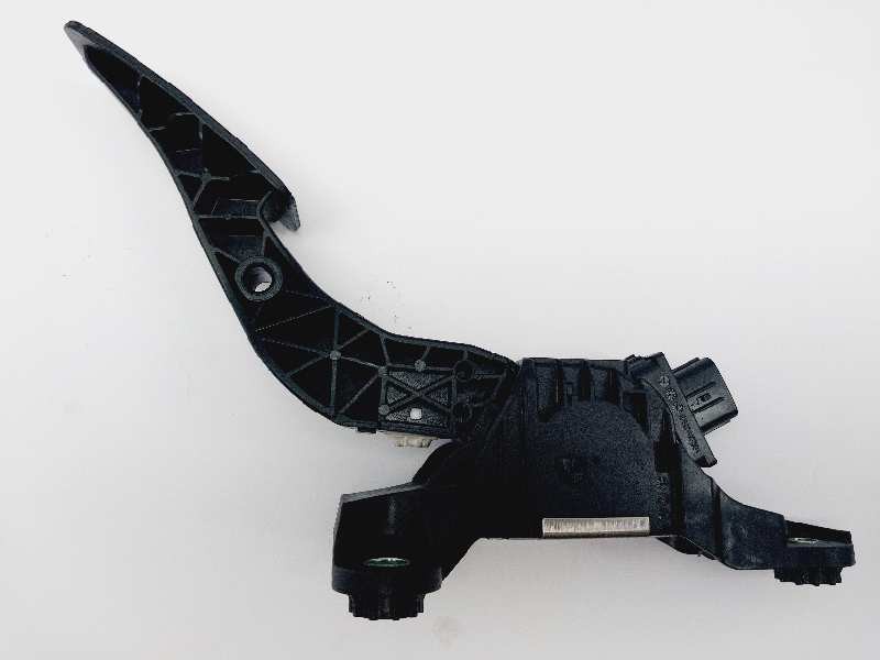 Recambio de potenciometro pedal para hyundai kona essence 2wd referencia OEM IAM 32700H8100  