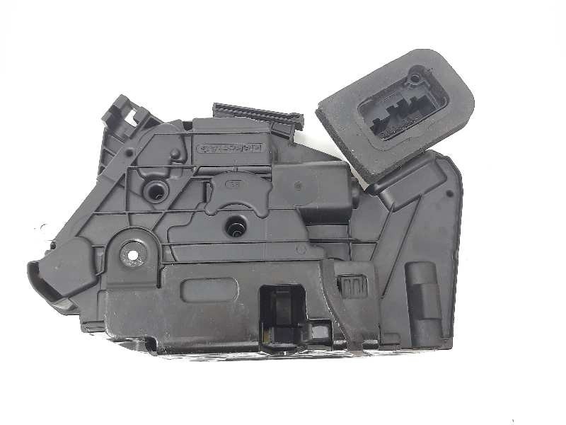 Recambio de cerradura puerta delantera derecha para skoda yeti active referencia OEM IAM 5K1837016B  