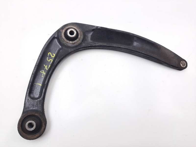 Recambio de brazo suspension inferior delantero izquierdo para peugeot 308 premium referencia OEM IAM 823215  