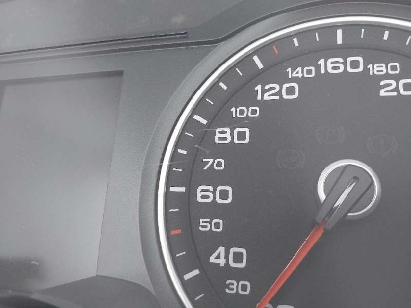 Recambio de cuadro instrumentos para audi a4 ber. (b8) básico referencia OEM IAM 8K0920931J  