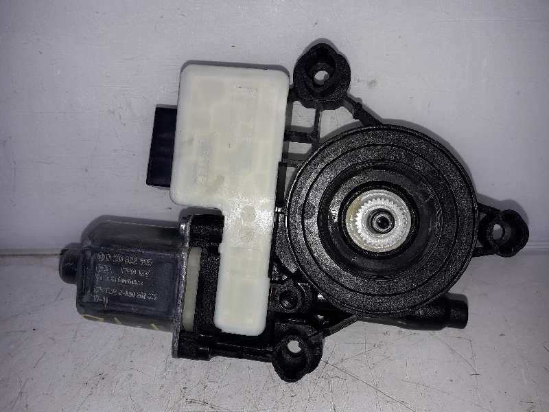 Recambio de motor elevalunas trasero izquierdo para seat arona style referencia OEM IAM 0130822695 5Q0959811D 