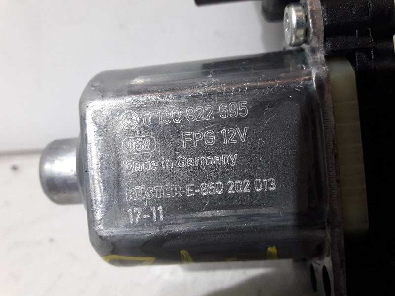 Recambio de motor elevalunas trasero izquierdo para seat arona style referencia OEM IAM 0130822695 5Q0959811D 