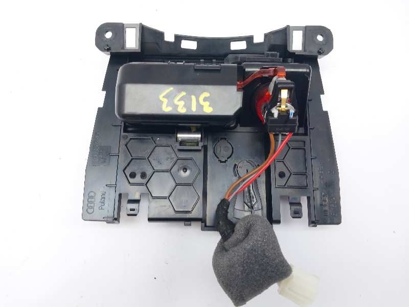 Recambio de cenicero para audi a4 ber. (b8) básico referencia OEM IAM 8K0857965DE  