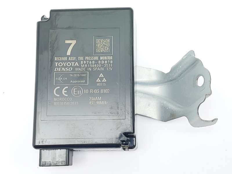 Recambio de modulo electronico para toyota yaris hybrid referencia OEM IAM 897600D070 1584003531 