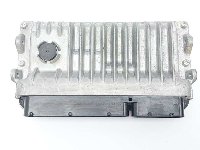 Recambio de centralita motor uce para toyota yaris hybrid referencia OEM IAM 896610U120 MB2768001650 