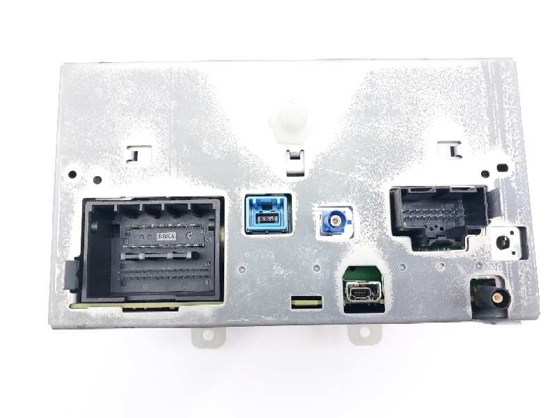 Recambio de sistema audio / cd para opel insignia berlina cosmo referencia OEM IAM 13328730  