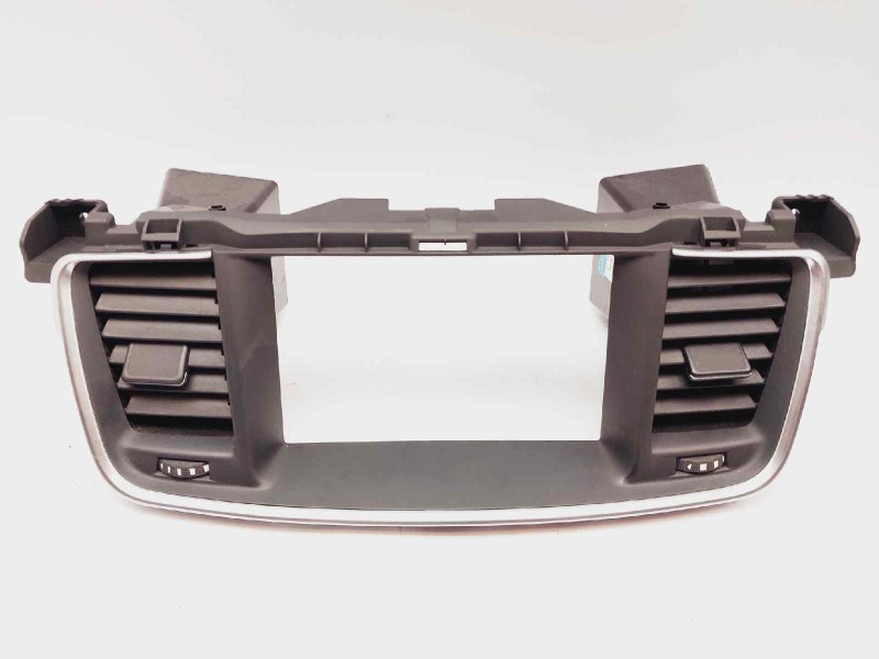 Recambio de rejilla aireadora para peugeot 508 sw active referencia OEM IAM 9686457877 9686445277 