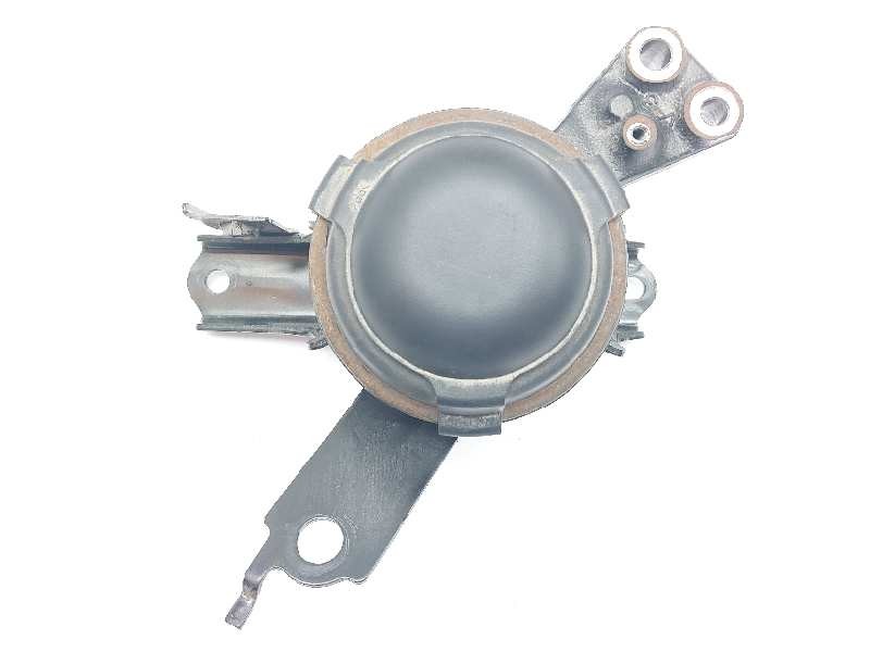 Recambio de soporte motor derecho para toyota yaris hybrid referencia OEM IAM FCD500 123050M140 