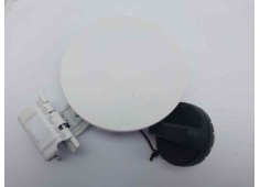 Recambio de tapa exterior combustible para toyota yaris hybrid referencia OEM IAM 773500D080 773500D081  2