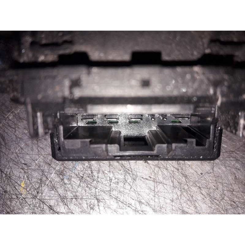 Recambio de resistencia calefaccion para peugeot 308 sw sport referencia OEM IAM T1000034Z  