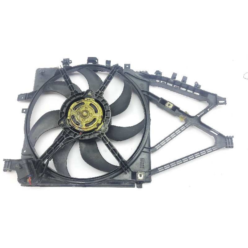 Recambio de electroventilador para opel corsa c club referencia OEM IAM 24452113  