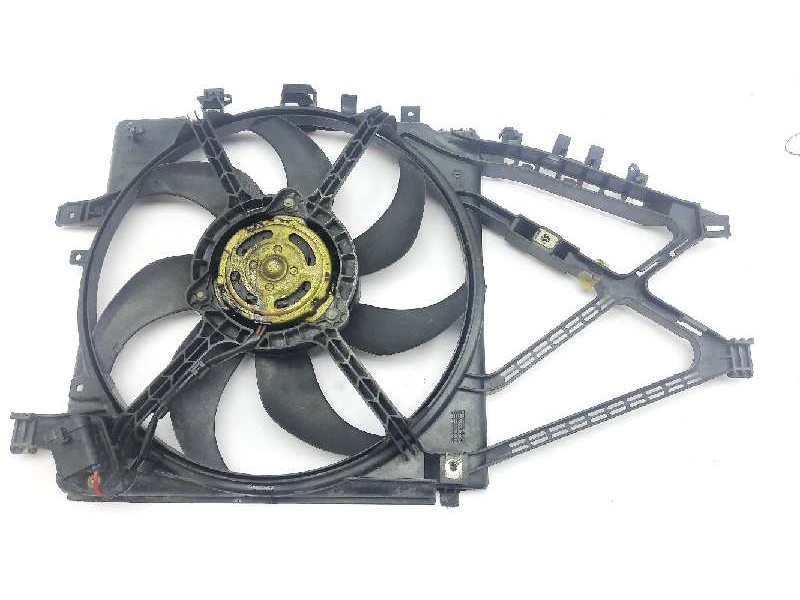 Recambio de electroventilador para opel corsa c club referencia OEM IAM 24452113  