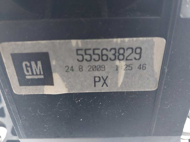 Recambio de palanca cambio para opel insignia berlina cosmo referencia OEM IAM 55563829  