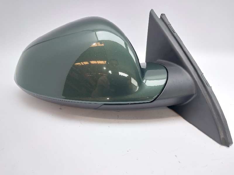 Recambio de retrovisor derecho para opel insignia berlina cosmo referencia OEM IAM 13269586 13268446 1428476