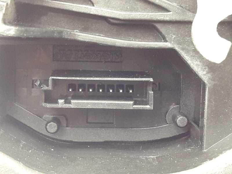 Recambio de cerradura puerta trasera izquierda para bmw serie 5 berlina (e60) 530i referencia OEM IAM 7036171  