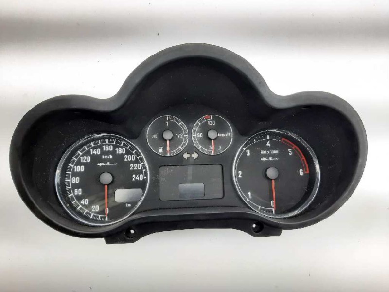 Recambio de cuadro instrumentos para alfa romeo 147 (190) 1.9 jtd cat referencia OEM IAM 156071241  