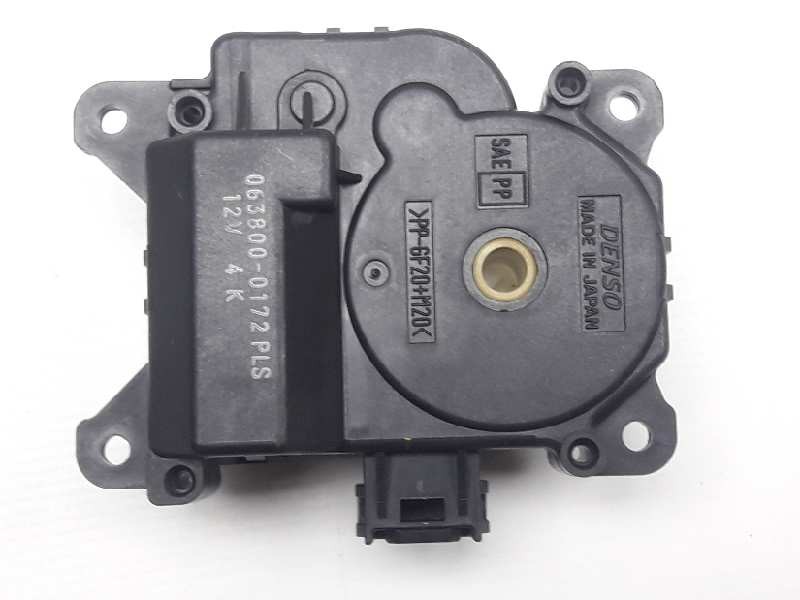 Recambio de motor apertura trampillas climatizador para lexus is200 (ds2/is2) 220d referencia OEM IAM 0638000172  