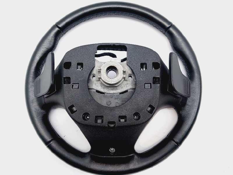 Recambio de volante para kia cee´d x-tech referencia OEM IAM 56110A2755AHV  