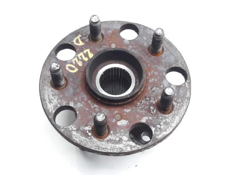 Recambio de buje para lexus is200 (ds2/is2) 220d referencia OEM IAM   