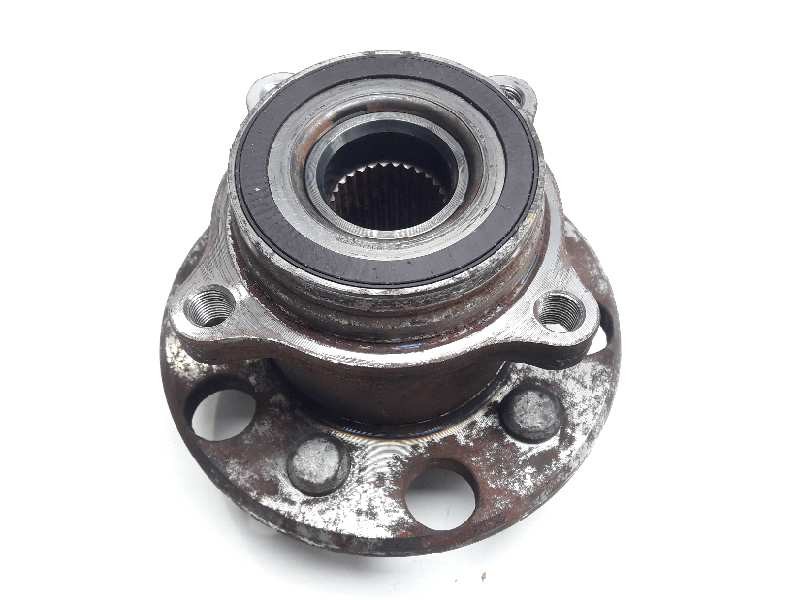Recambio de buje para lexus is200 (ds2/is2) 220d referencia OEM IAM   
