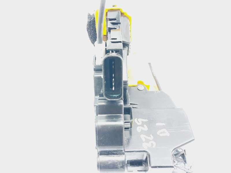 Recambio de cerradura puerta delantera izquierda para kia cee´d x-tech referencia OEM IAM 81310A2400  