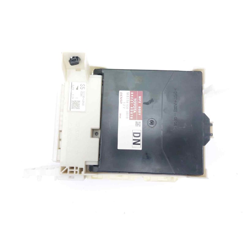 Recambio de modulo electronico para toyota yaris hybrid referencia OEM IAM 892210D870 MB2381008010 8273052K40