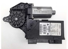 Recambio de motor elevalunas trasero derecho para audi a4 berlina (8e) 1.9 tdi (96kw) referencia OEM IAM 8E0959802A 8E0959802 