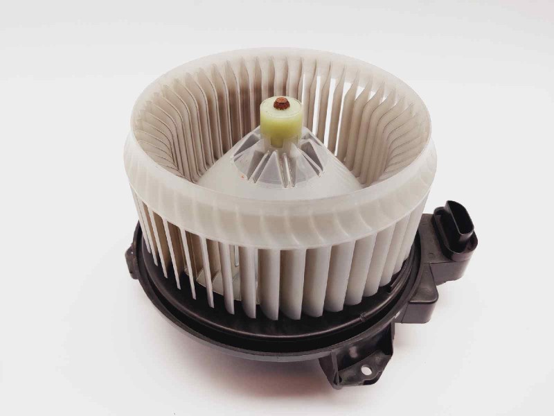 Recambio de motor calefaccion para toyota verso active referencia OEM IAM AV2727008103  