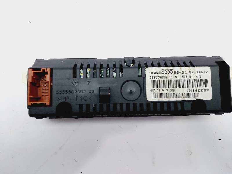 Recambio de pantalla multifuncion para peugeot 207 urban referencia OEM IAM 9663205580  