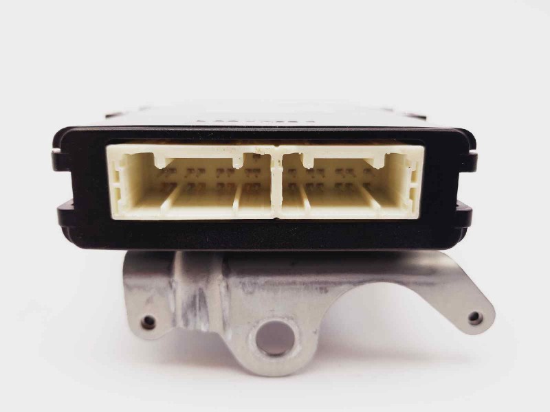 Recambio de modulo electronico para toyota verso active referencia OEM IAM 896900F020  