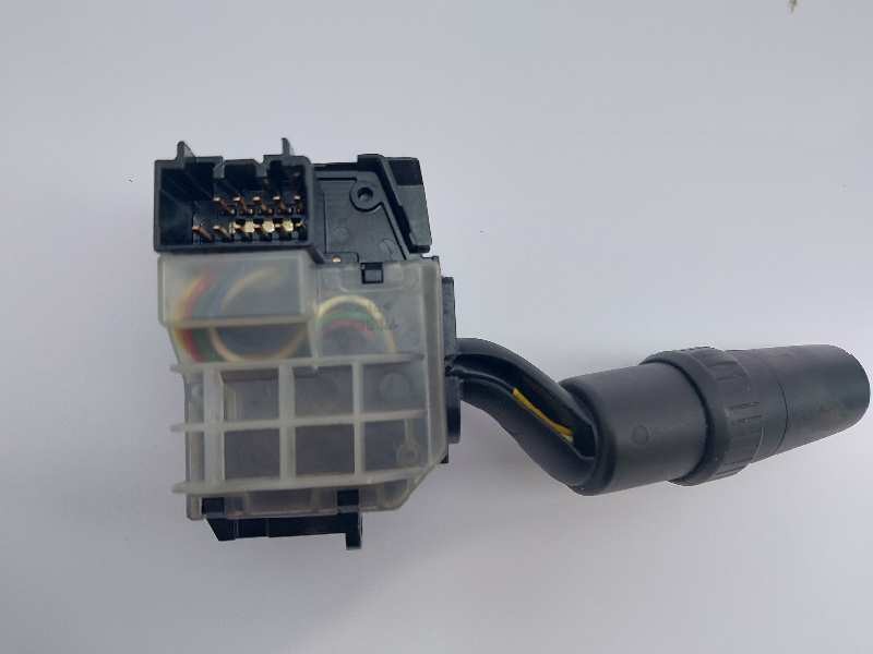 Recambio de mando limpia para mazda 5 berl. (cr) 2.0 crtd active+ (105kw) referencia OEM IAM 17D682  