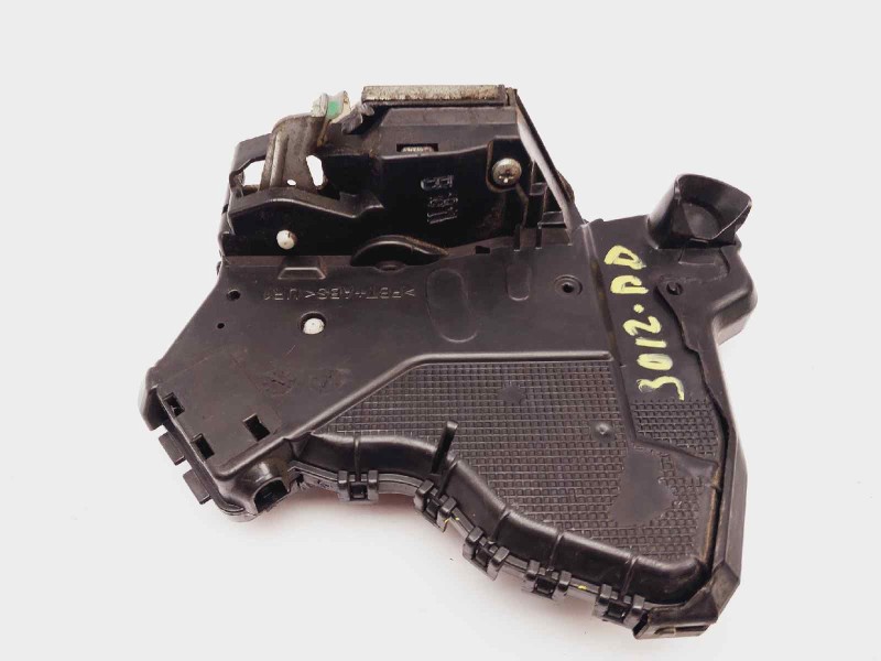 Recambio de cerradura puerta delantera derecha para toyota verso active referencia OEM IAM 6903002230  