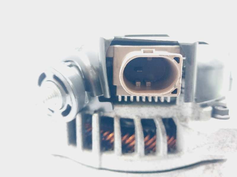 Recambio de alternador para kia cee´d x-tech referencia OEM IAM 373002A750  