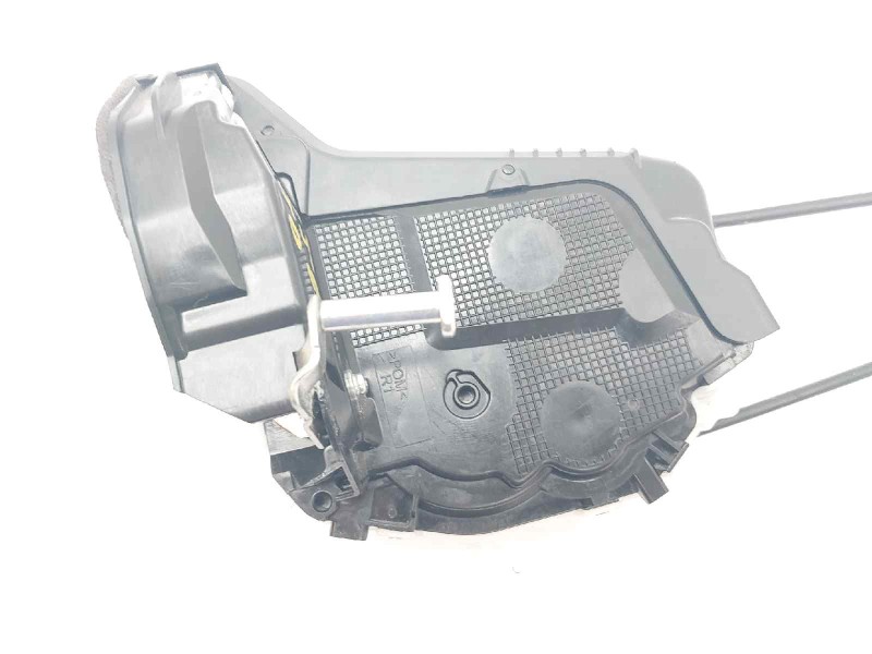 Recambio de cerradura puerta trasera derecha para toyota yaris hybrid referencia OEM IAM 690500D310  