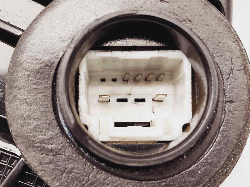 Recambio de cerradura puerta delantera izquierda para toyota verso active referencia OEM IAM 6904002210  