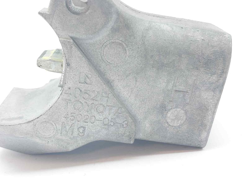 Recambio de antirrobo para toyota yaris hybrid referencia OEM IAM 45020053 4052H 