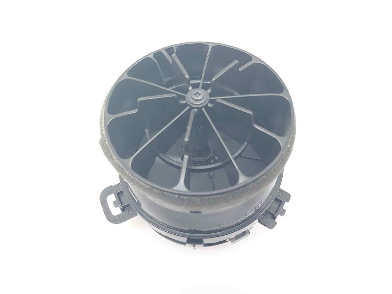 Recambio de rejilla aireadora para toyota yaris hybrid referencia OEM IAM 5556862280  