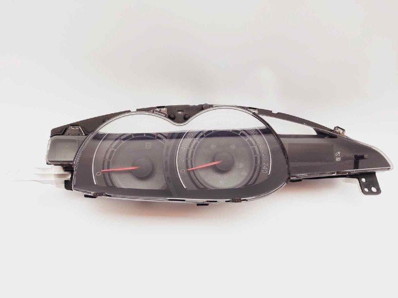 Recambio de cuadro instrumentos para toyota verso active referencia OEM IAM 838000F070  