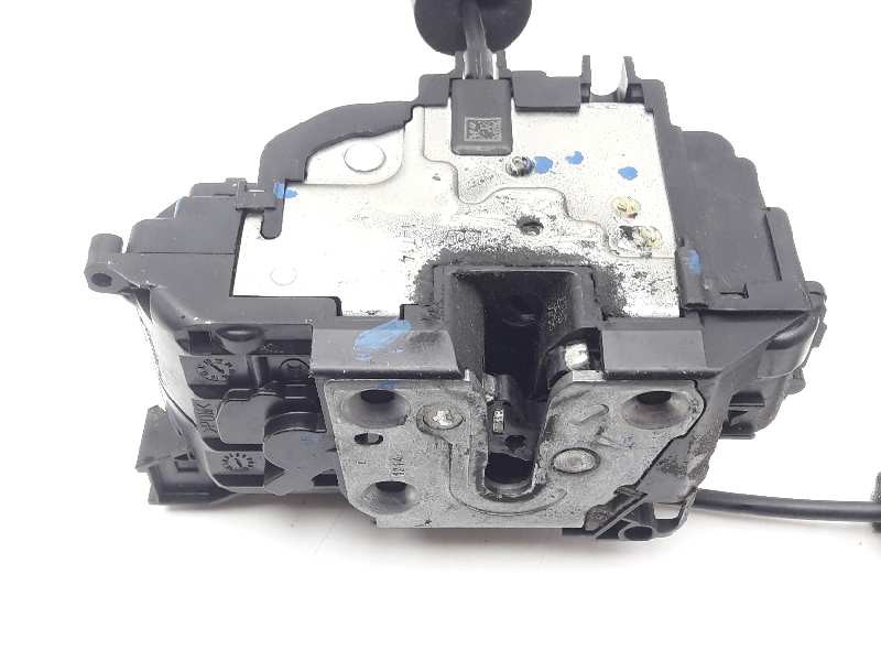 Recambio de cerradura puerta delantera derecha para renault megane iii berlina 5 p dynamique referencia OEM IAM 805020001R 80606