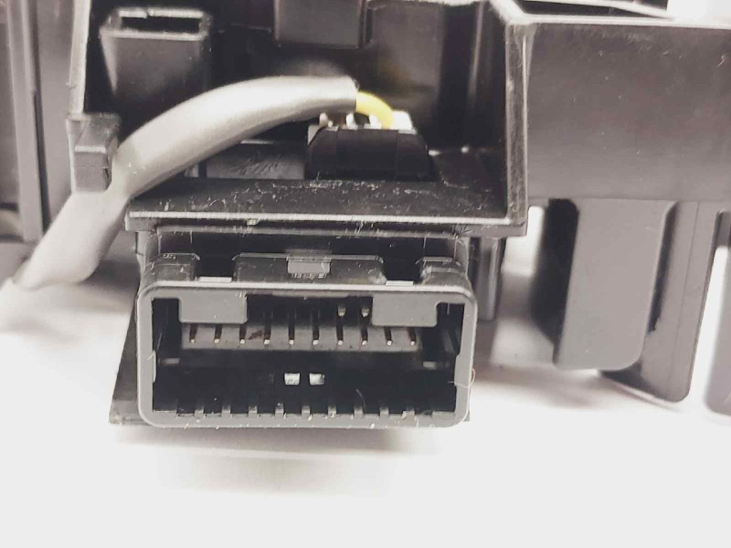 Recambio de mando intermitentes para toyota verso active referencia OEM IAM 17F421  