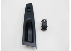 Recambio de mando elevalunas trasero izquierdo para toyota yaris hybrid referencia OEM IAM 19282917 742720D400  2