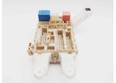 Recambio de caja reles / fusibles para toyota verso active referencia OEM IAM 827300F051C  