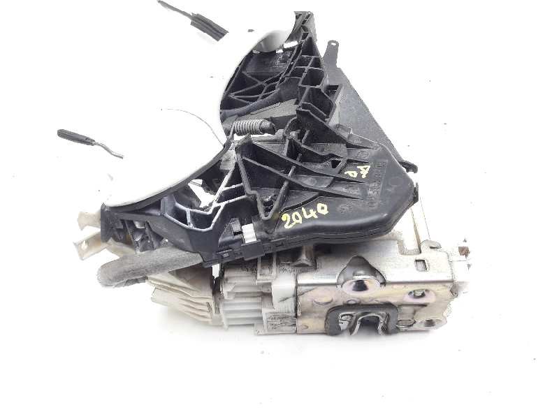 Recambio de cerradura puerta delantera derecha para mercedes clase a (w169) a 160 cdi a-edition referencia OEM IAM 1697202335 A1