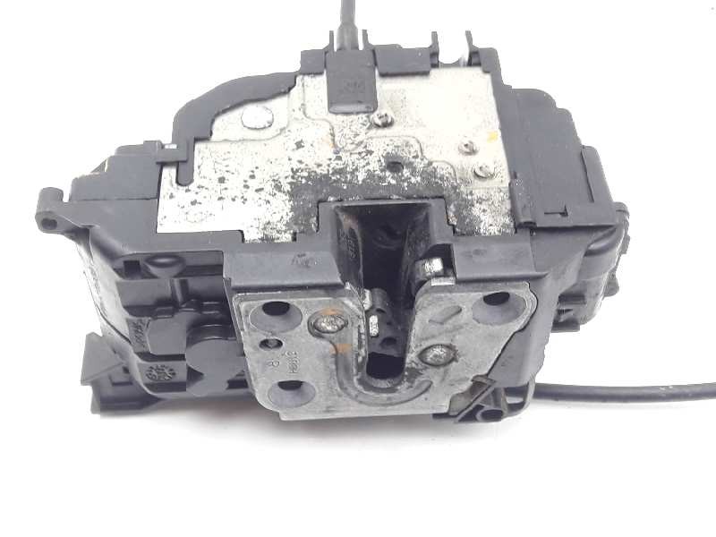 Recambio de cerradura puerta delantera derecha para renault megane iii berlina 5 p expression referencia OEM IAM 805020001R  