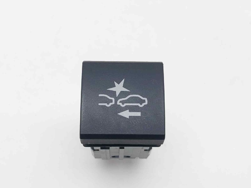 Recambio de interruptor para toyota yaris hybrid referencia OEM IAM 2Q971  
