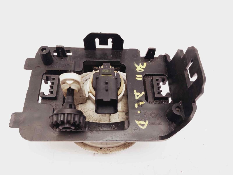 Recambio de faro antiniebla derecho para peugeot 5008 premium referencia OEM IAM 9685425180  
