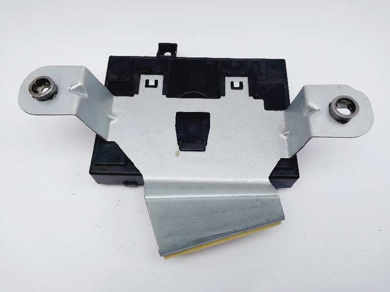 Recambio de modulo electronico para ford b-max titanium x referencia OEM IAM AV1T15K600GH  