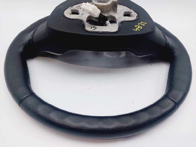 Recambio de volante para ford b-max titanium x referencia OEM IAM AV113600KA3ZHE  