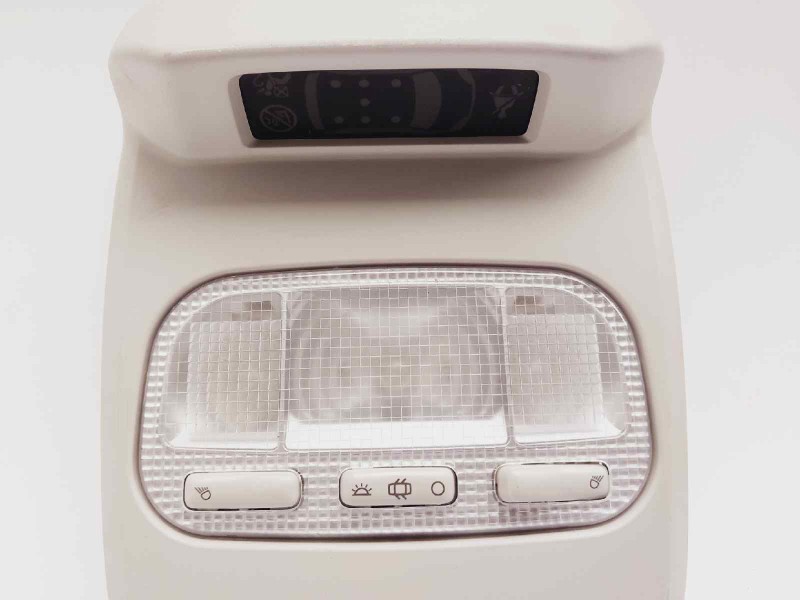 Recambio de luz interior para peugeot 5008 premium referencia OEM IAM 9681376177  