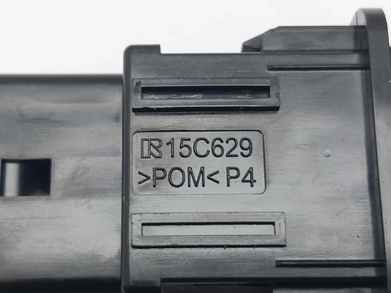 Recambio de interruptor para toyota yaris hybrid referencia OEM IAM 15C629  